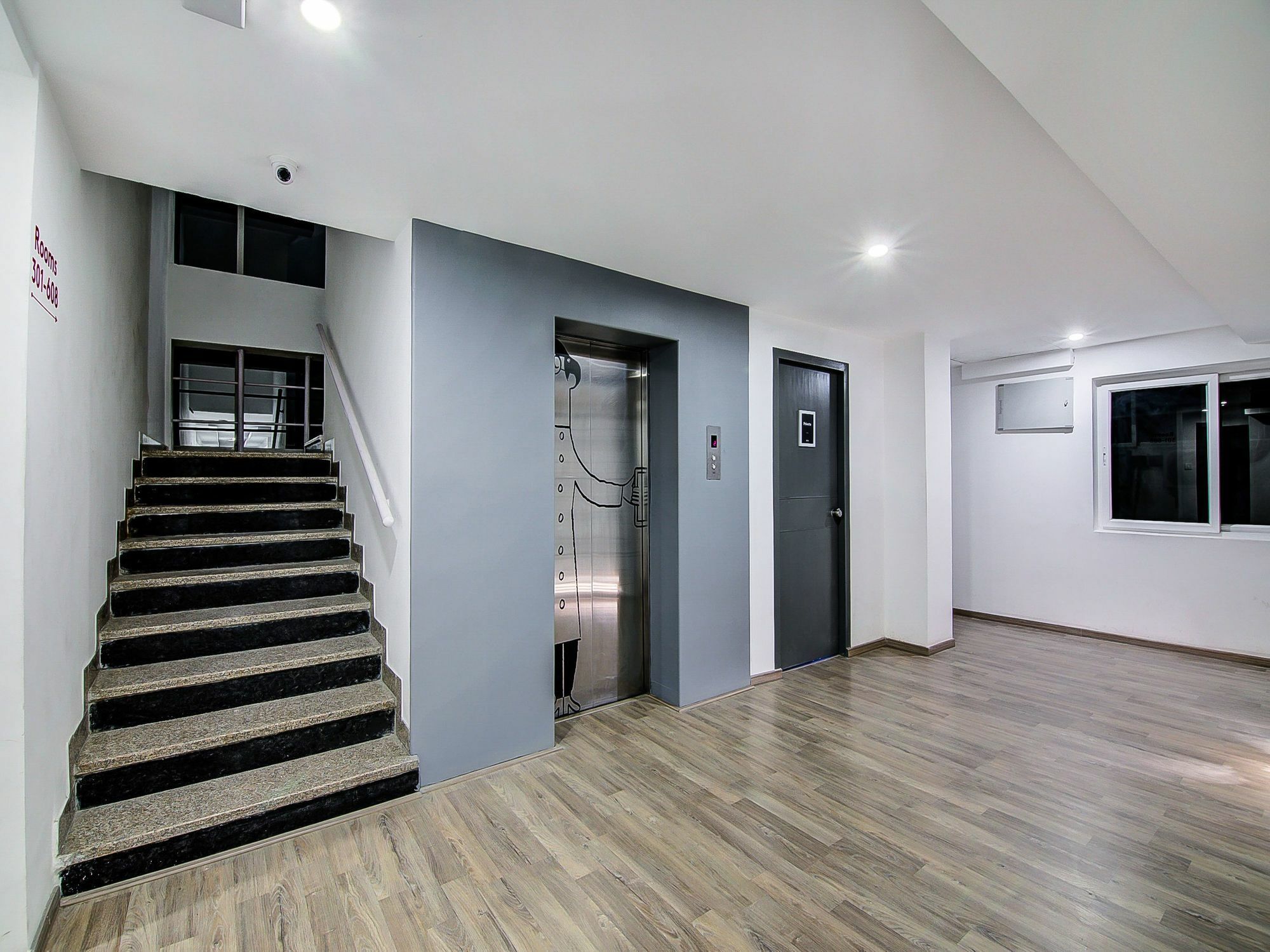 Oyo Townhouse 034 -Halcyon Hitech City Road Hyderabad Exterior foto